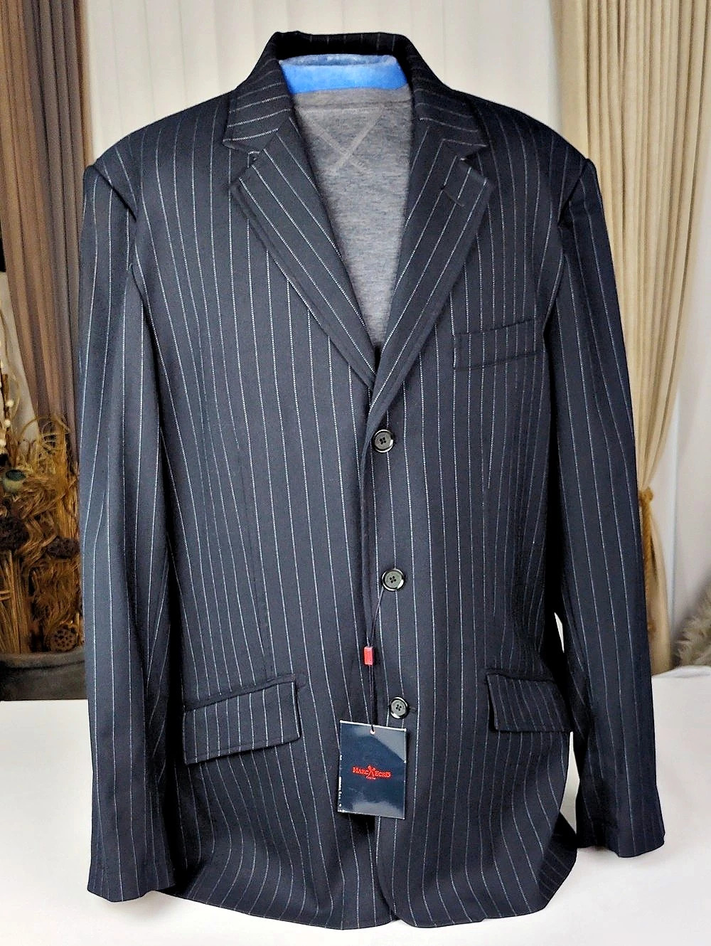 Marc Ecko Men's Dark Navy Pinstripe Sport Coat .
